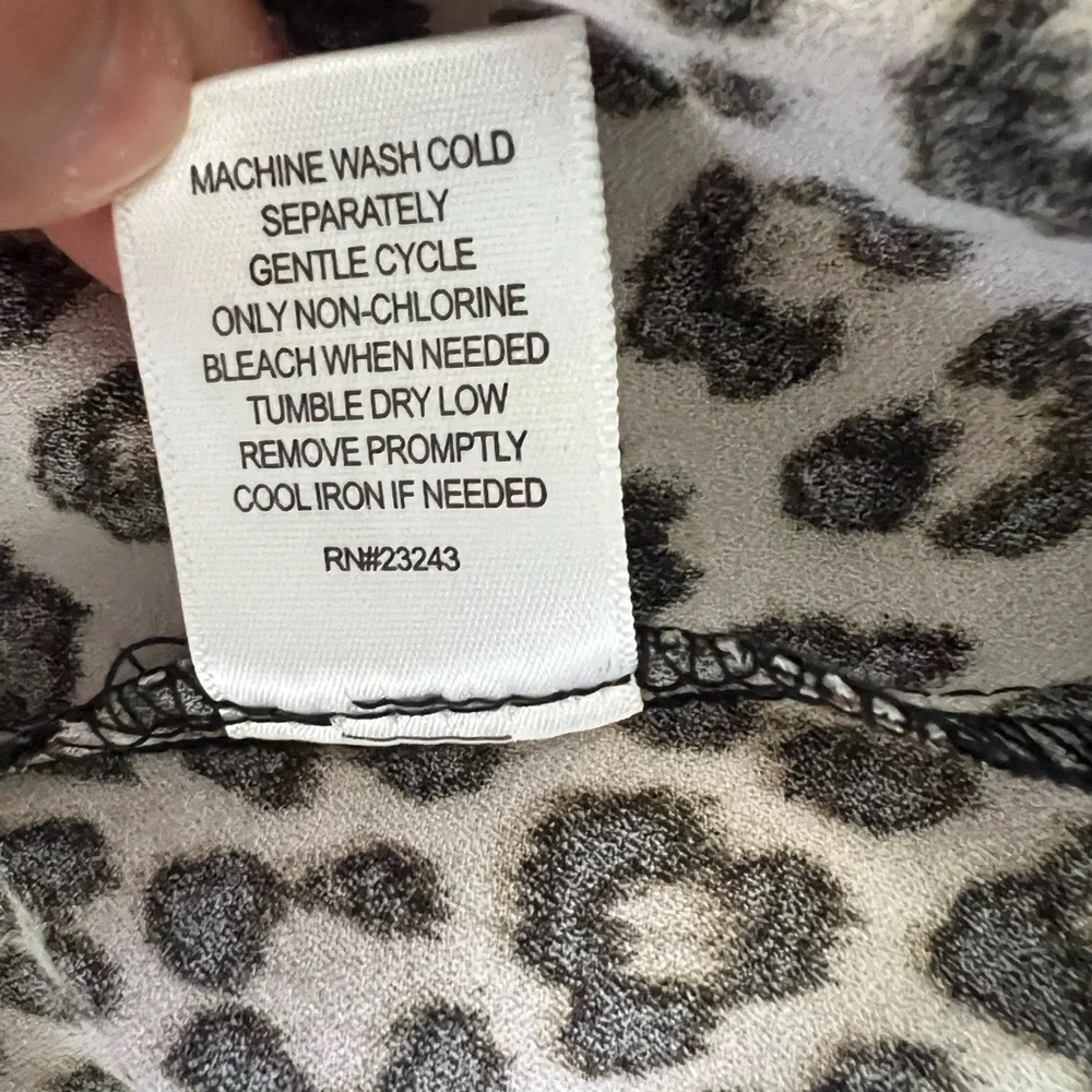 New NY&C Animal Print Skirt size 8